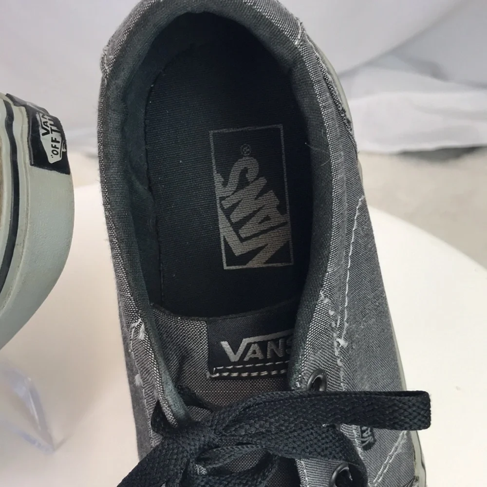 Vans van bishop